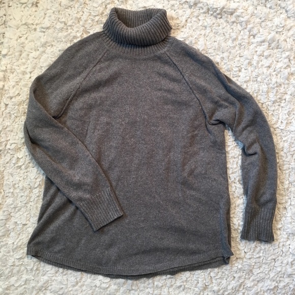 J. Jill Sweaters - J.Jill gray turtleneck